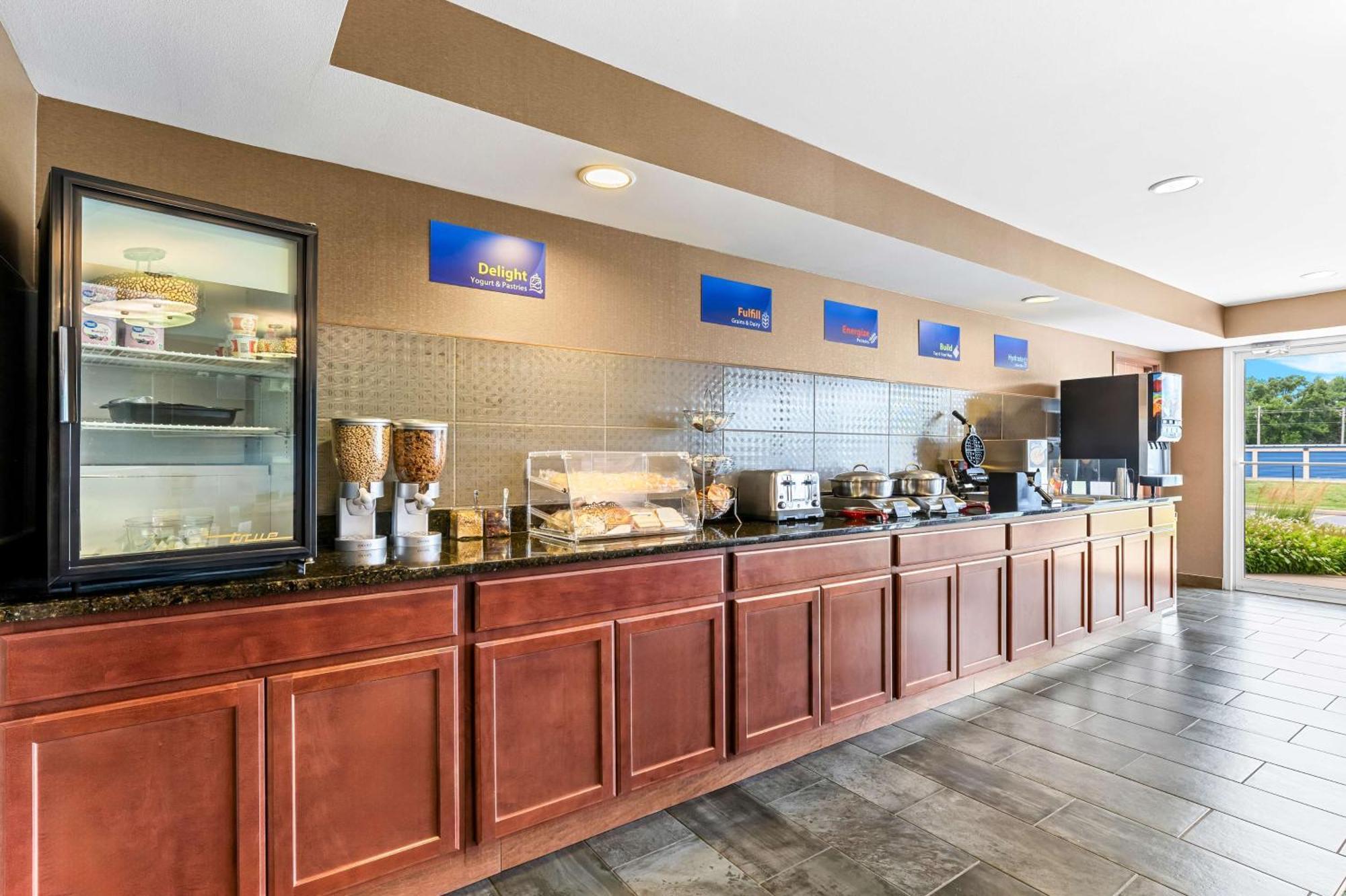 Best Western Legacy Inn & Suites Beloit/South Beloit Luaran gambar